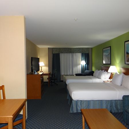 Holiday Inn Express Hotel & Suites Salisbury - Delmar By Ihg Extérieur photo