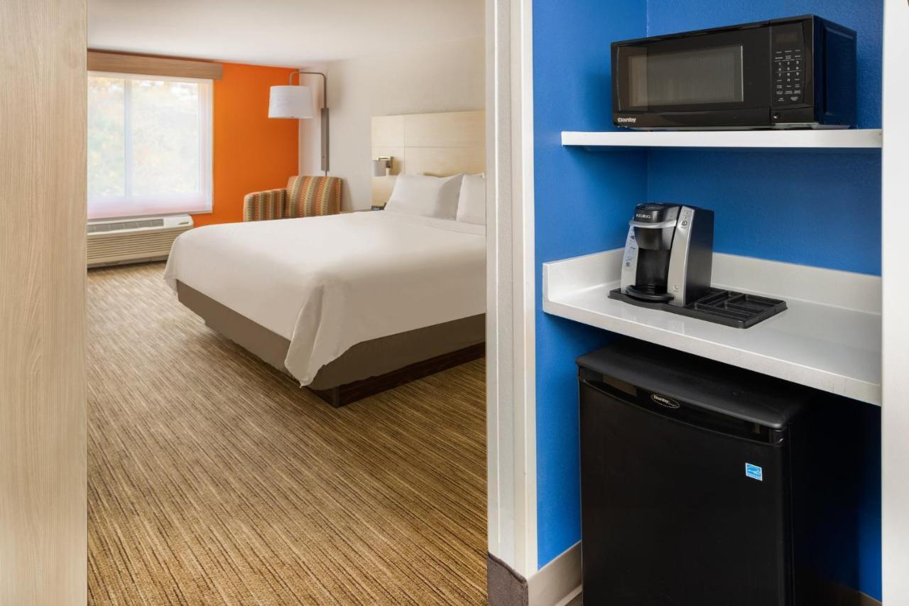Holiday Inn Express Hotel & Suites Salisbury - Delmar By Ihg Extérieur photo