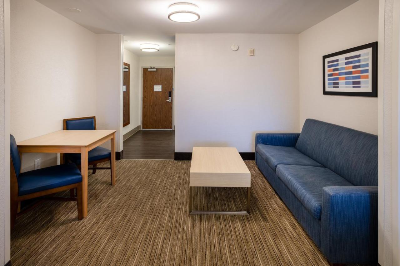 Holiday Inn Express Hotel & Suites Salisbury - Delmar By Ihg Extérieur photo