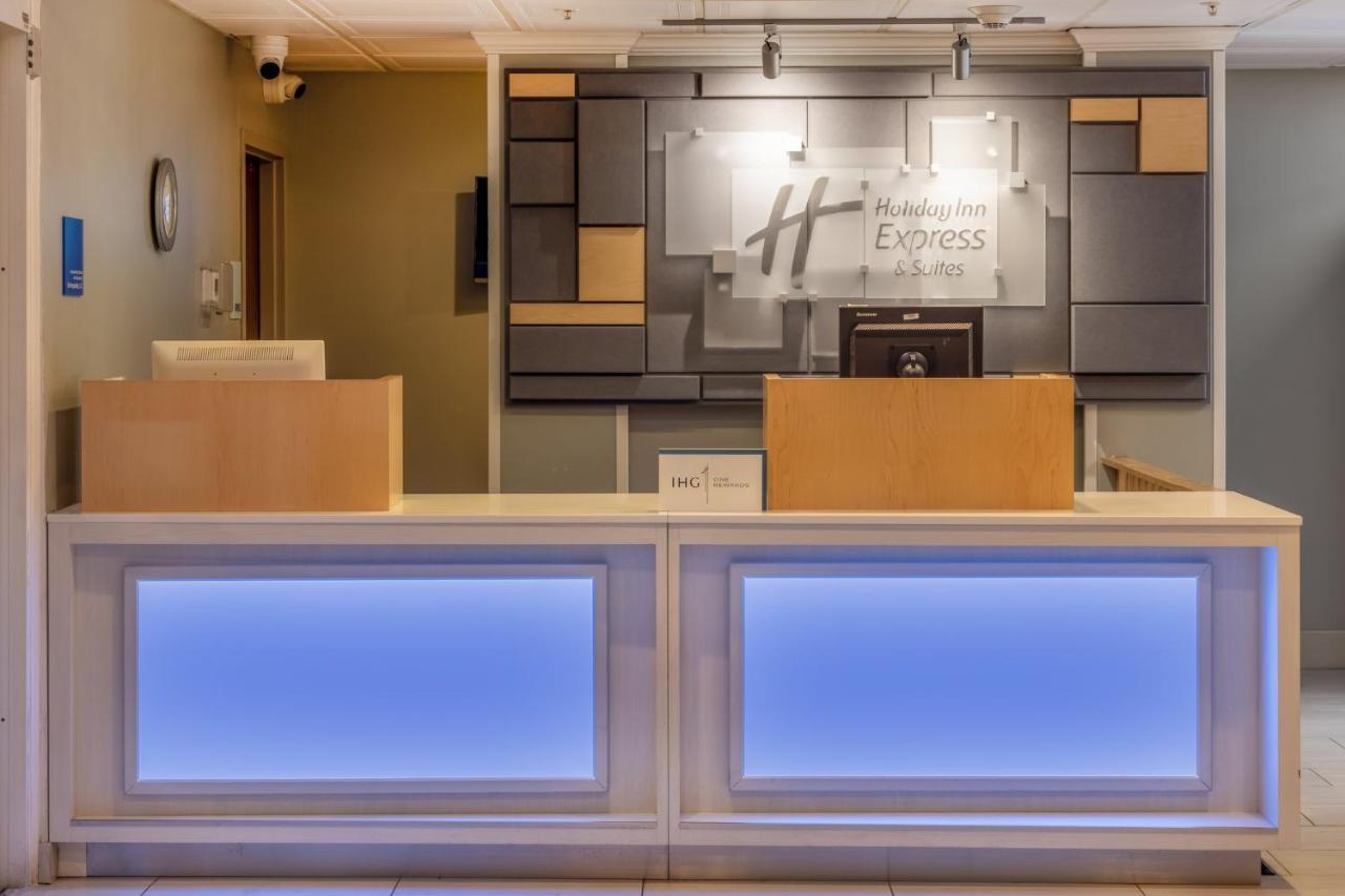 Holiday Inn Express Hotel & Suites Salisbury - Delmar By Ihg Extérieur photo
