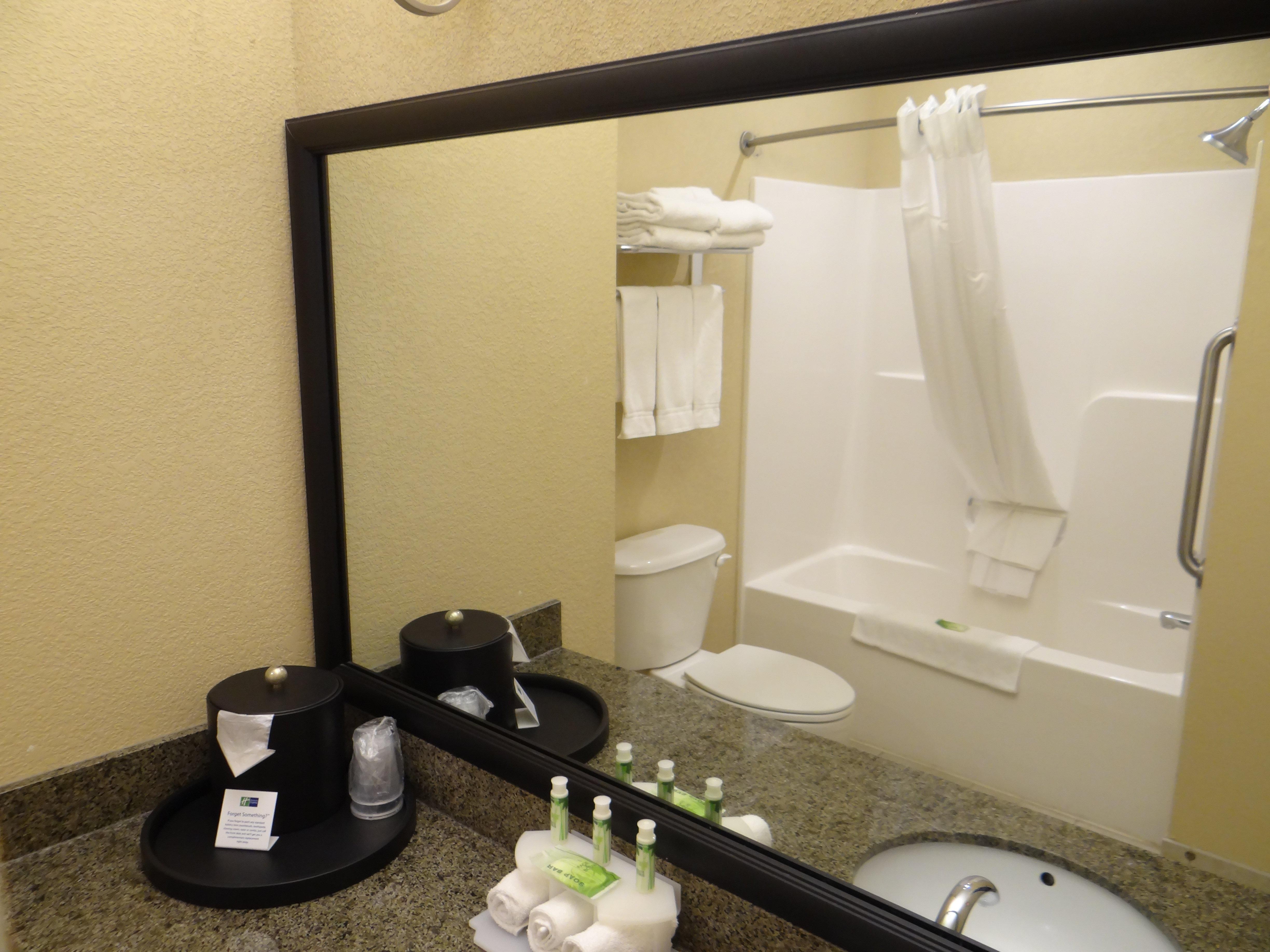 Holiday Inn Express Hotel & Suites Salisbury - Delmar By Ihg Extérieur photo