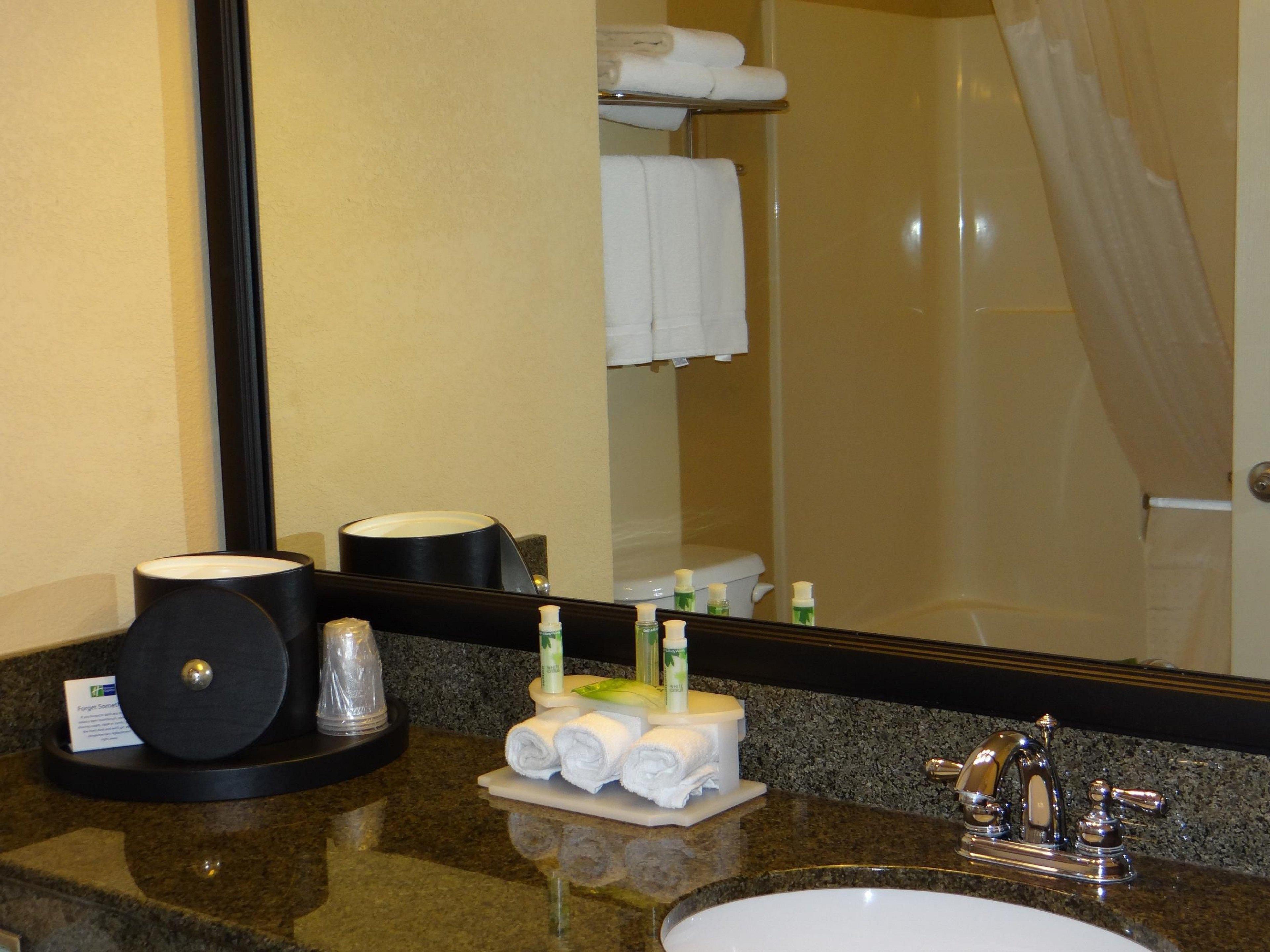 Holiday Inn Express Hotel & Suites Salisbury - Delmar By Ihg Extérieur photo