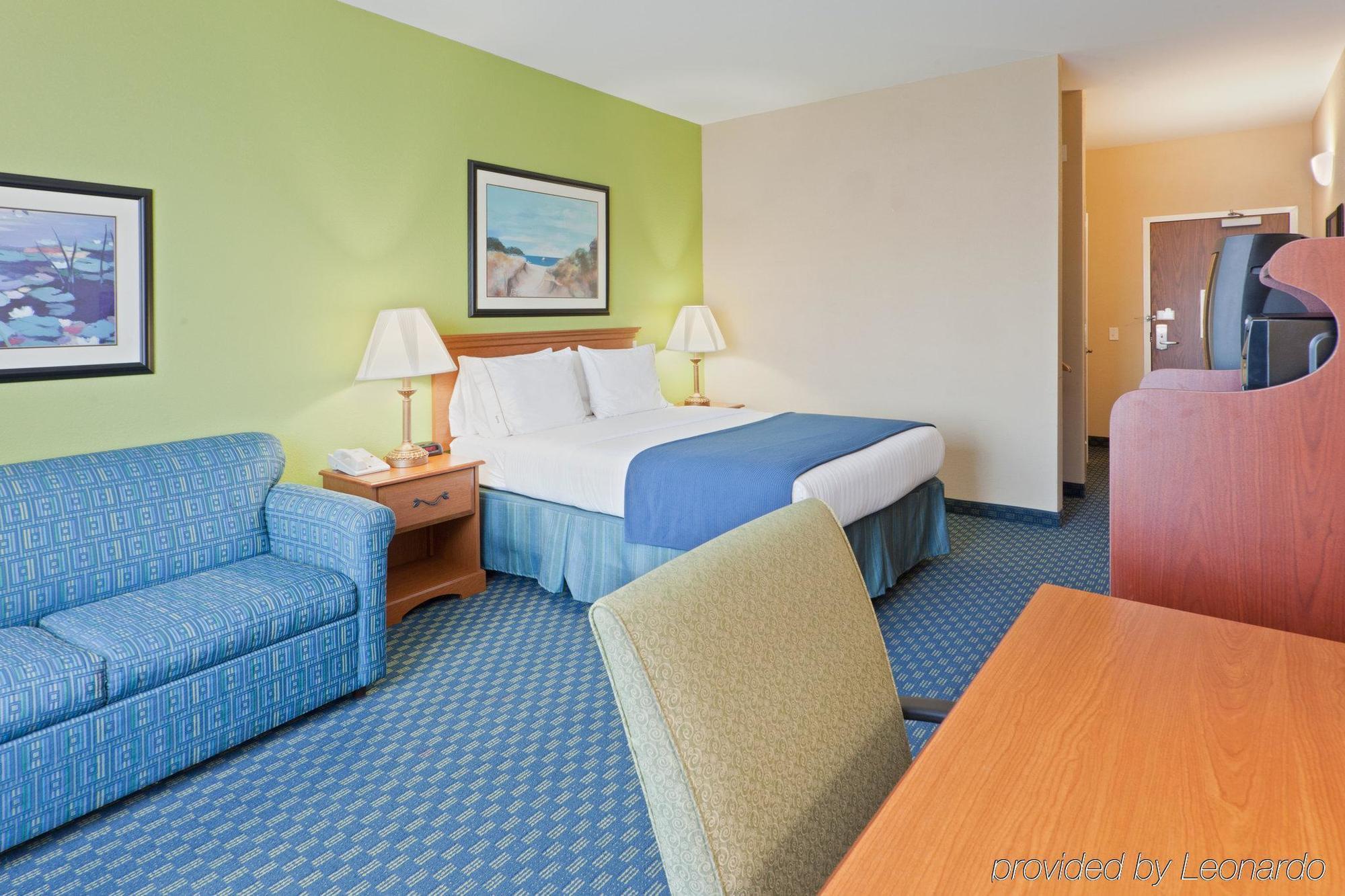 Holiday Inn Express Hotel & Suites Salisbury - Delmar By Ihg Chambre photo