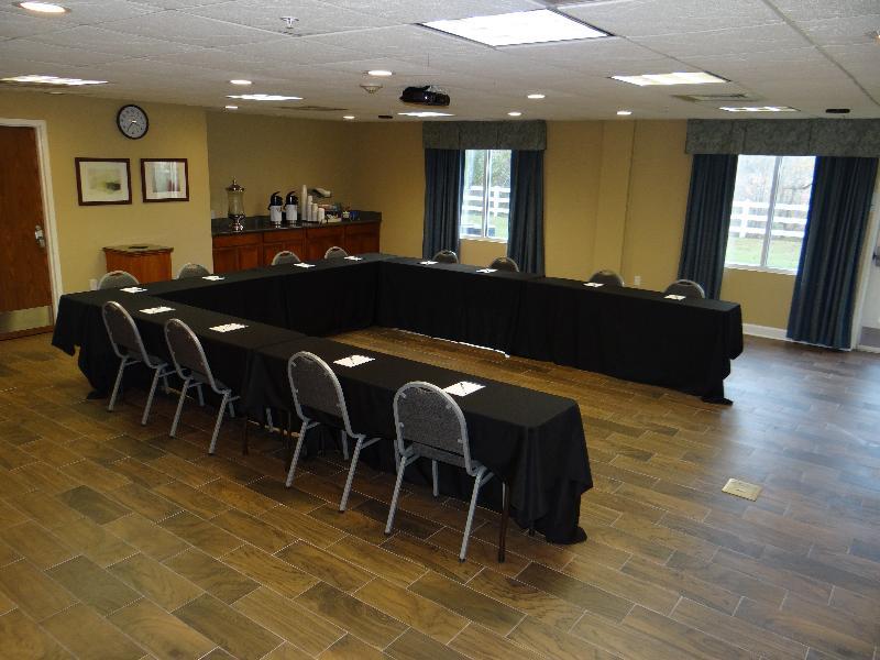 Holiday Inn Express Hotel & Suites Salisbury - Delmar By Ihg Extérieur photo